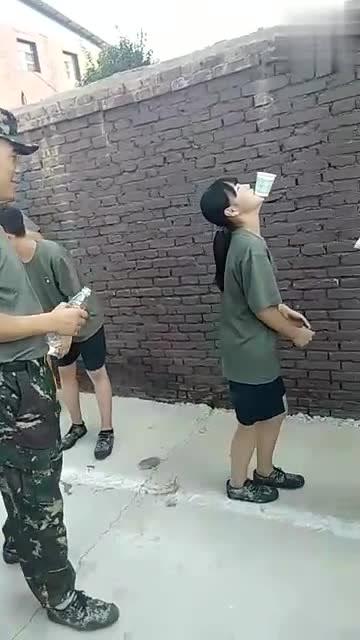 军训期间的小游戏,趣味小游戏助力团队凝聚力提升