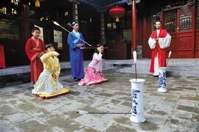 中秋投壶游戏,投壶竞技乐中秋